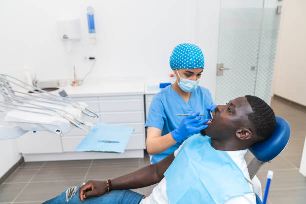 Best Emergency Tooth Extraction in Thunderbolt, GA